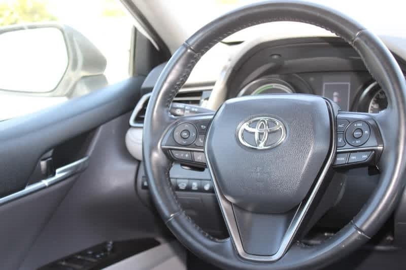 2021 Toyota Camry Hybrid SE CVT
